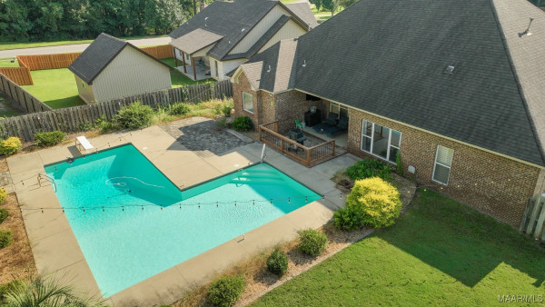 20 Green Laurel Cove