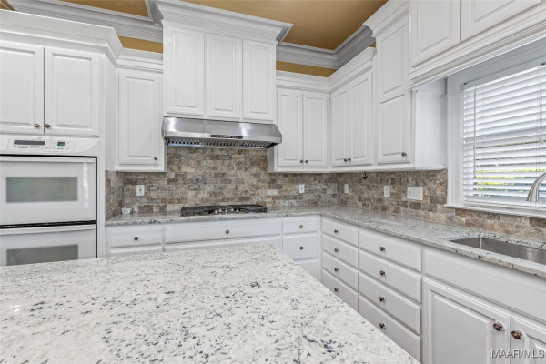 9462 Alysbury Place