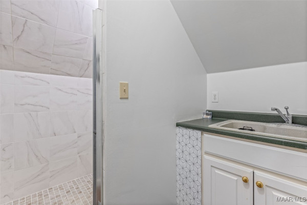 9462 Alysbury Place
