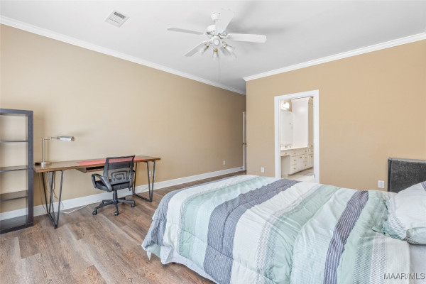 9462 Alysbury Place
