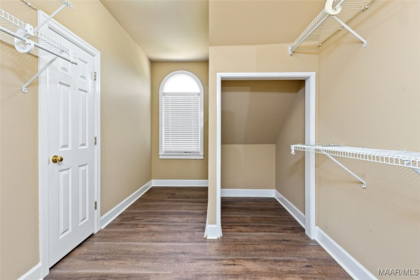 9462 Alysbury Place