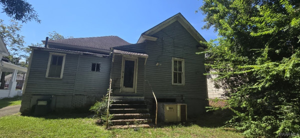 1807 W 3rd Street