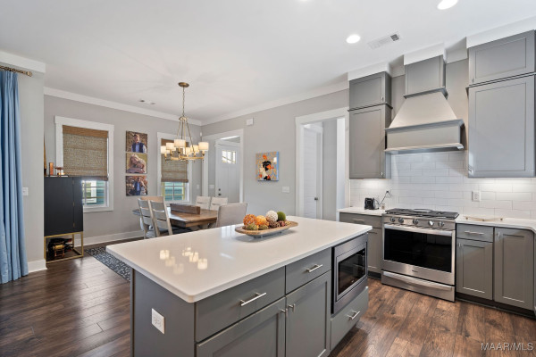 124 Hillbrook Drive