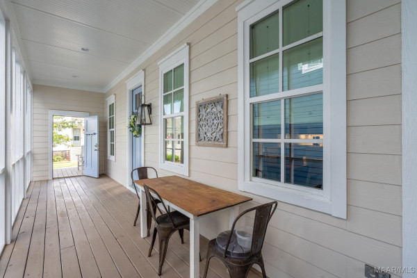 124 Hillbrook Drive