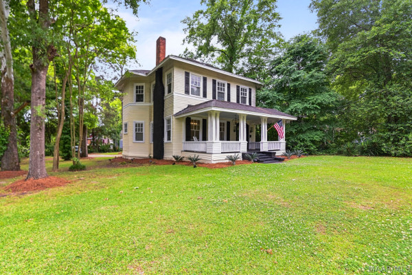 264 E Fairview Avenue