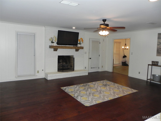 4600 Fox Den Lane