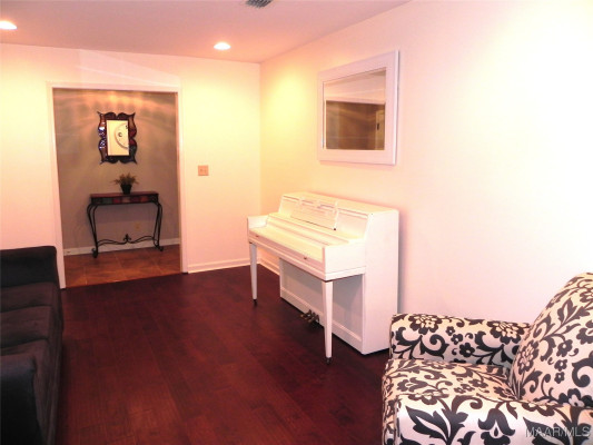 4600 Fox Den Lane