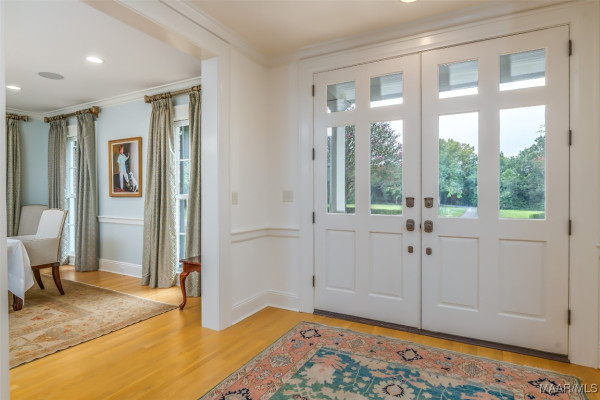 2550 Woodley Road