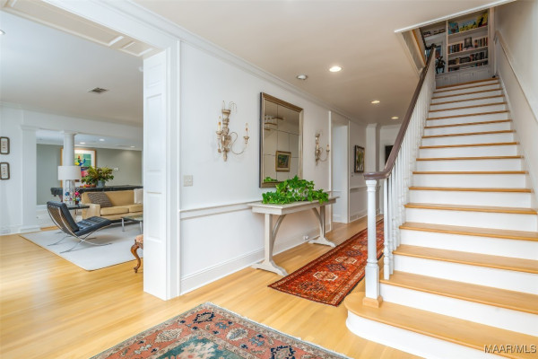 2550 Woodley Road