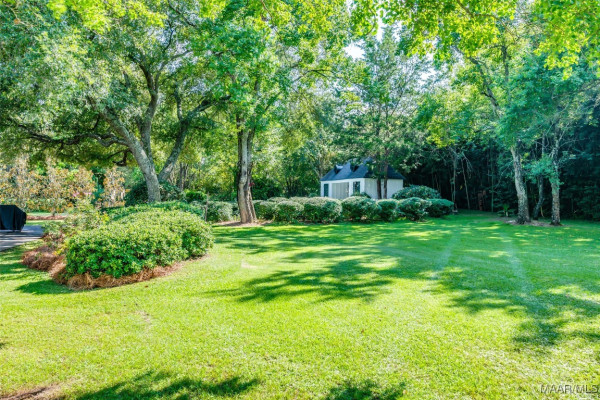 2550 Woodley Road