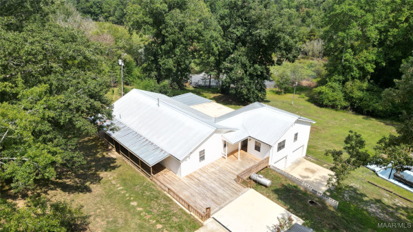694 Becky Lane