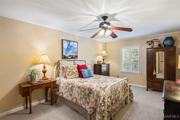 3266 Lancaster Lane