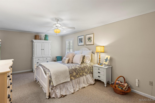 3266 Lancaster Lane