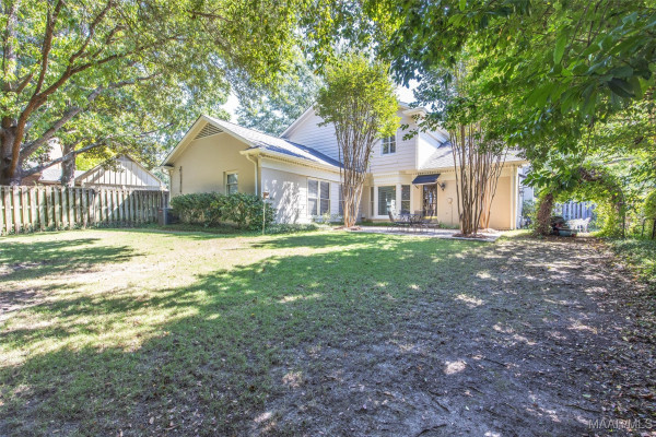 3266 Lancaster Lane