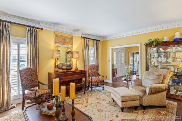 3266 Lancaster Lane