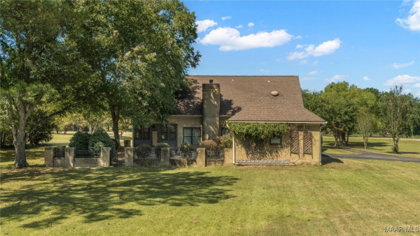 9134 Vaughn Road