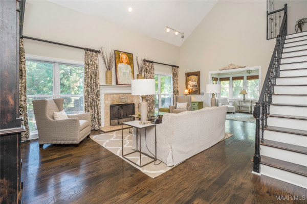 9134 Vaughn Road