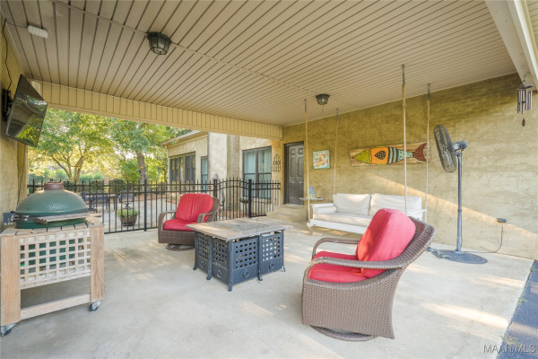 9134 Vaughn Road
