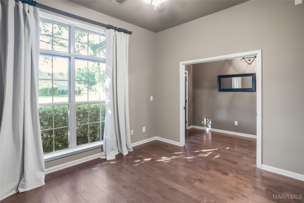 9472 Gunnison Drive