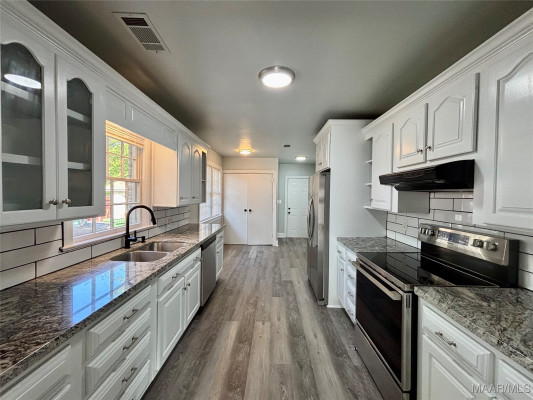 3365 Southmont Drive