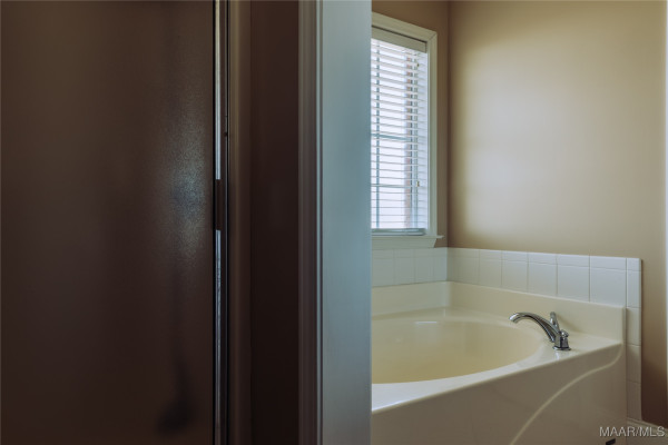 1920 Cedar Ridge Loop