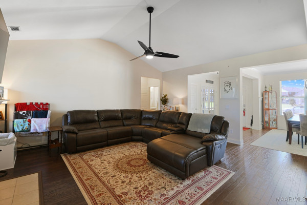 5531 Stapleton Drive