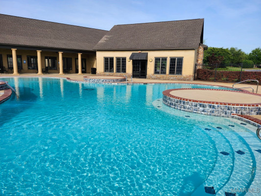 5531 Stapleton Drive