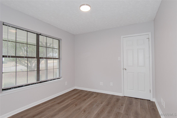 6307 Willow Glen Drive