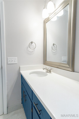 6307 Willow Glen Drive