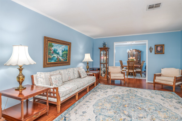4391 Remington Road