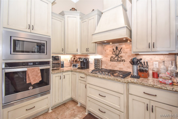 1148 Brookwood Drive