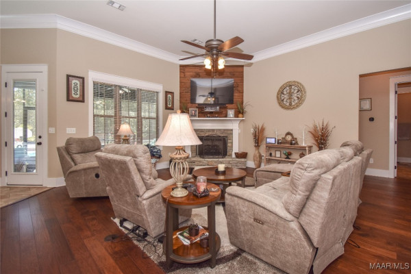 1148 Brookwood Drive