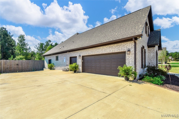 1148 Brookwood Drive