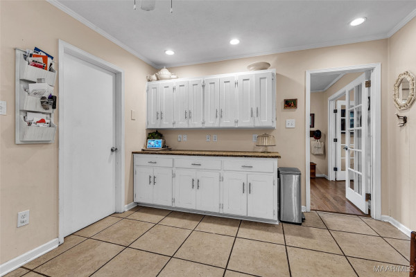 3844 Dalraida Place