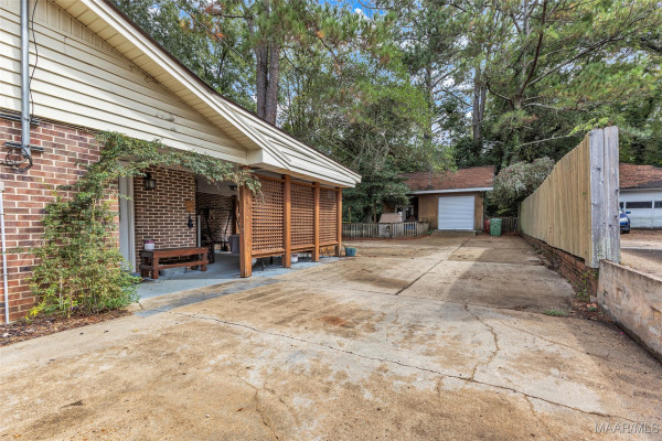 3844 Dalraida Place