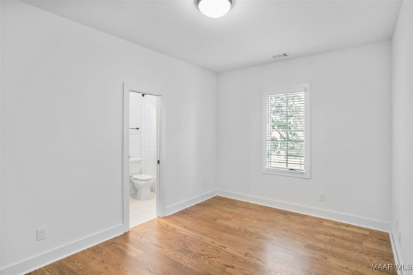 4831 Clerkenwell Street