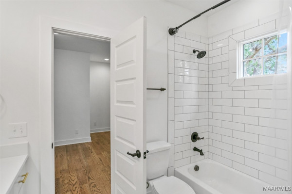 4831 Clerkenwell Street