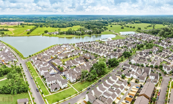 4831 Clerkenwell Street