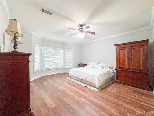2221 WYNDGATE Drive
