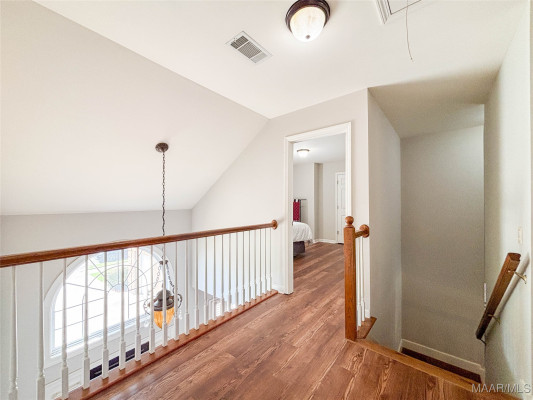 2221 WYNDGATE Drive