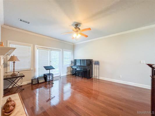 2221 WYNDGATE Drive
