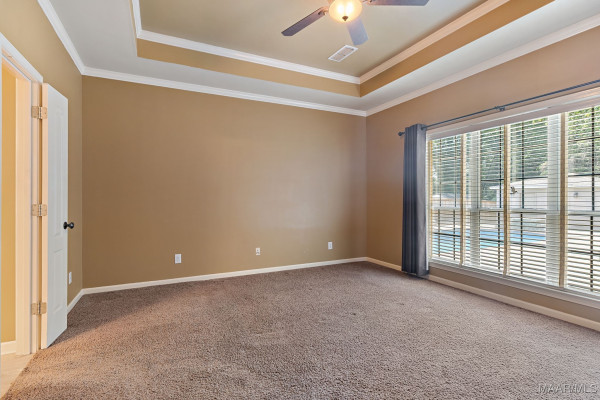 938 SILVER CREEK Circle