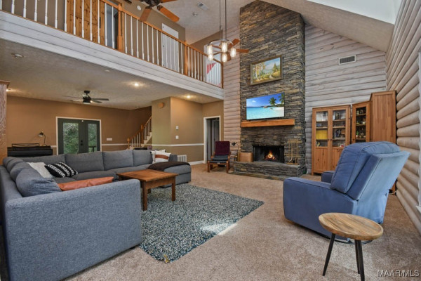 1565 Rolling Hills Drive