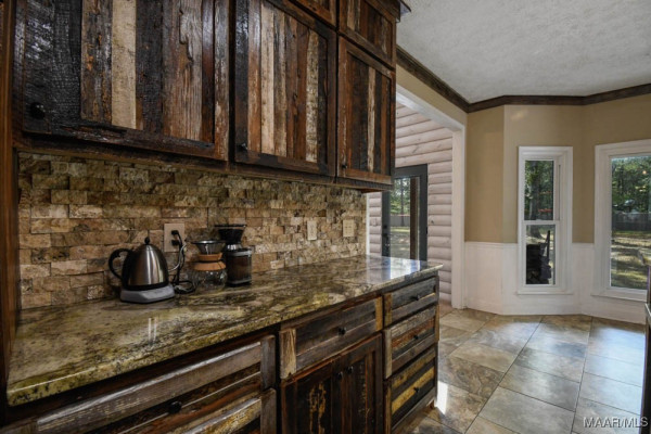 1565 Rolling Hills Drive