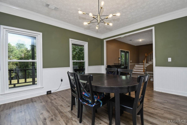 1565 Rolling Hills Drive