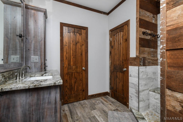 1565 Rolling Hills Drive