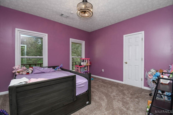 1565 Rolling Hills Drive