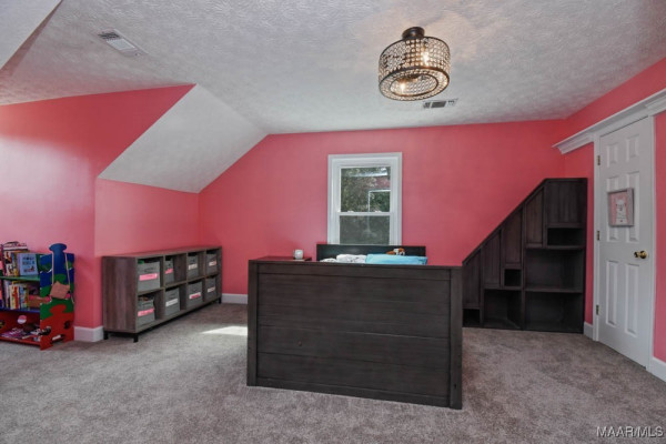 1565 Rolling Hills Drive