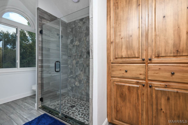 1565 Rolling Hills Drive