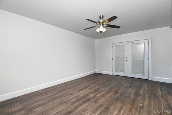 1565 Rolling Hills Drive